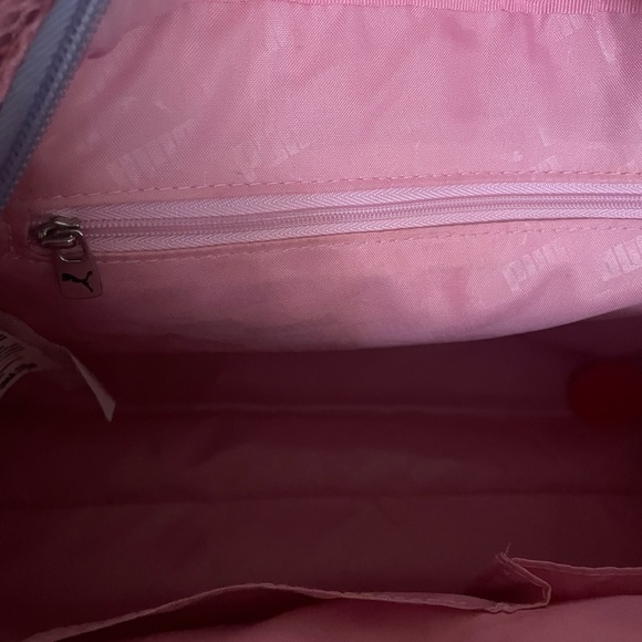 PUMA Pink Mesh Medium Grip Bag EUC 15”x 9.5” Duffle - Picture 10 of 13